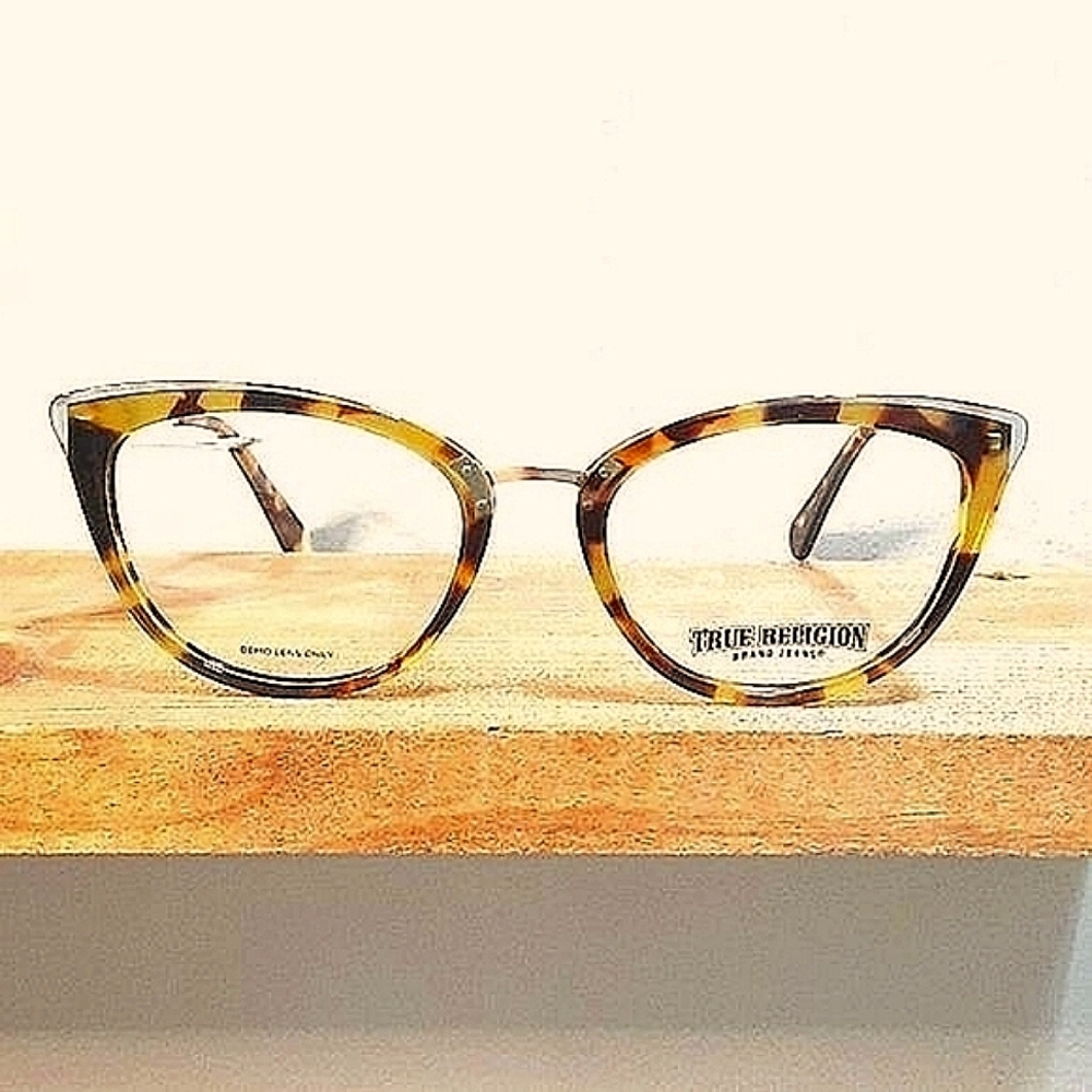 NEW Rx'able CAT EYE Eyeglass Frame, Glasses, trendy sassy Tortoise 53-19-140